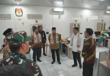 Pemkab Serah Terimakan Kantor KPUD Garut