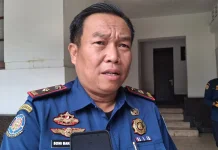 Disdamkartan Semprot Jalan Terdampak Abu Vulkanik, Ditargetkan Rampung Dua Hari