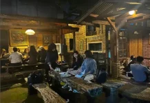 Menikmati Nostalgia Warkop Lama di tengah Kota Bandung