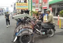 Penyaluran Becak Listrik di Kota Tasikmalaya Dikeluhkan Sejumlah Penarik Becak