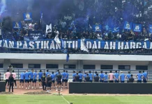 Ribuan Bobotoh Penuhi GBLA, Suntik Semangat Persib jelang Persija