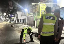 Kecelakaan Tunggal, Pengendara Motor Tewas Tabrak Trotoar di AH Nasution Bandung