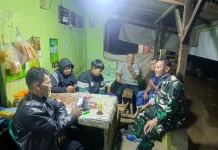Babinsa Sagalaherang Deteksi Dini Keamanan Dengan Patroli Pos Ronda di Cicadas