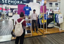 Pop Up Persib Store Meriahkan Glow Society di PVJ