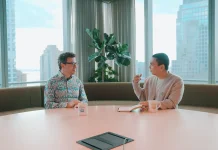 Tempuh 16.195 Km, Raditya Dika Temui CEO Duolingo