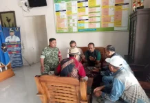 Ngobrol Hangat di Tambakmekar, Babinsa Koramil Jalancagak Perkuat Sinergi Desa