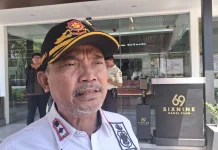 Reklame Roboh di Buah Batu, Pemilik Bertanggung Jawab atas Kerugian