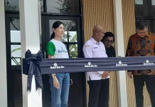 Bakti Barito Bangun Ruang Kelas Berbahan Baku Sampah Plastik