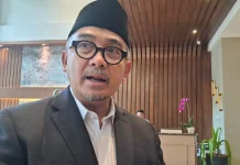 Jelang Musim Hujan, Pemkot Bandung Kerahkan Wilayah Bersihkan Saluran Air