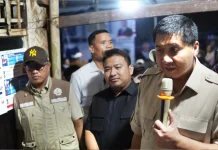 Bupati Subang dan Menteri PKP Blusukan, Bedah Rumah dan Resmikan Rusun untuk Santri