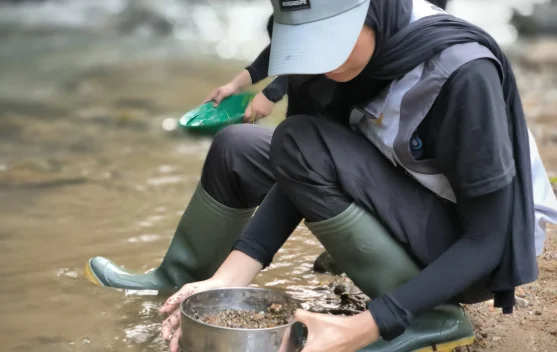 Resa Khoerunisa, Konsultan Geologi Inspirator Banyak Orang