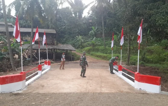 Jembatan ARMCO Menjadi Harapan Baru Bagi Warga Cikadu