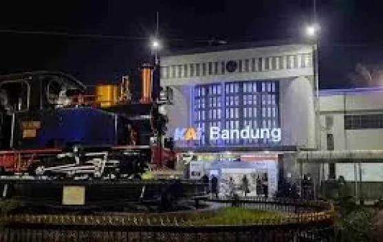 Khusus Stasiun Bandung dan Kiaracondong, Waktu Boarding Terbatas