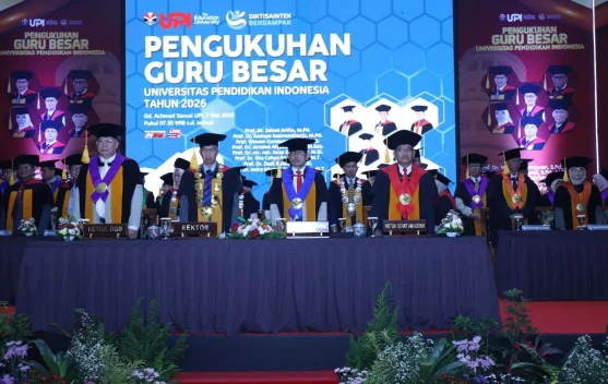 UPI Kukuhkan 14 Guru Besar, Perkuat Daya Saing Akademik