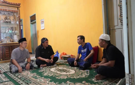 Takziah ke Keluarga Jemaah Haji Wafat,  Diky Candra : Keluarga Ikhlas