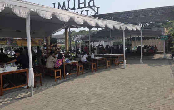 Bazar Durian di Pasteur Bandung, Diserbu Wisatawan