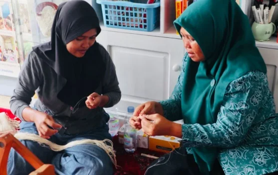 Pertamina EP Subang Dorong Ekraf Berbasis Serat Nanas Masyarakat Compreng