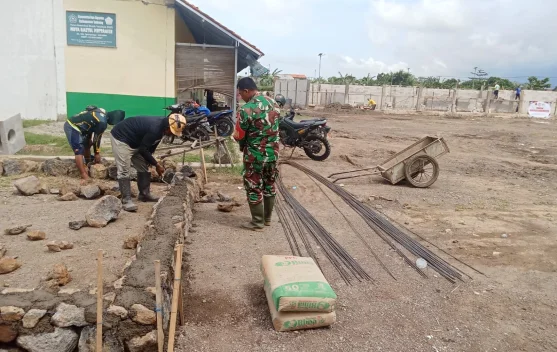 Kemanunggalan TNI Dengan Rakyat Patimban Subang, Bangun Balai Musyawarah