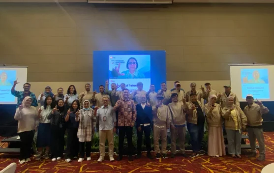 OJK Kukuhkan 25 Duta Literasi Media Massa, Perkuat Edukasi Keuangan di Masyarakat