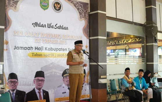 Jemaah Haji Subang Kloter 39 JKT Kembali ke Tanah Air,1 Jemaah Masih Tertinggal