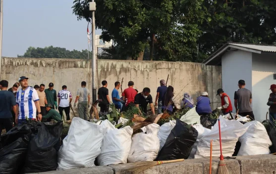 Bentuk Nyata Kepedulian PT Len Industri, Ajak Warga Bergerak lewat Aksi BEWASA