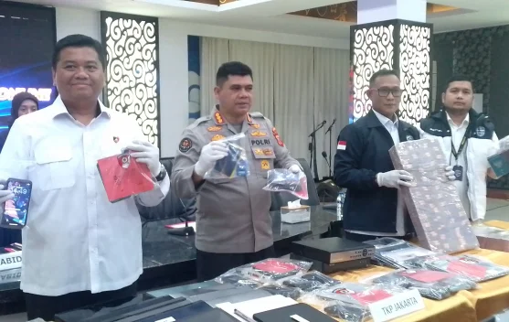 Ungkap Judol, Polda Jabar Amankan 11 Tersangka dan Uang Miliaran Rupiah
