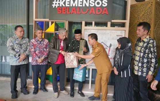Mensos Apresiasi Langkah Bupati Bandung Wujudkan Sekolah Rakyat