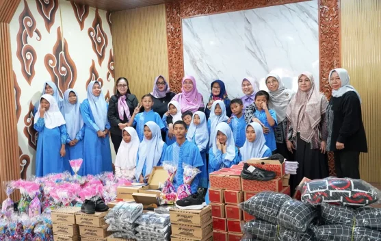 KPP DPRD Jabar Peringati Hari Anak Nasional dengan Bakti Sosial