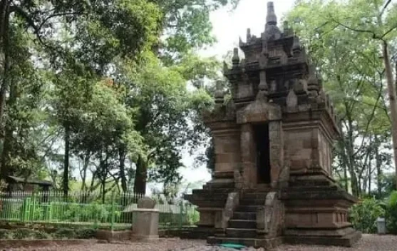 Keunikan Candi Cangkuang Penjaga Sejarah Garut