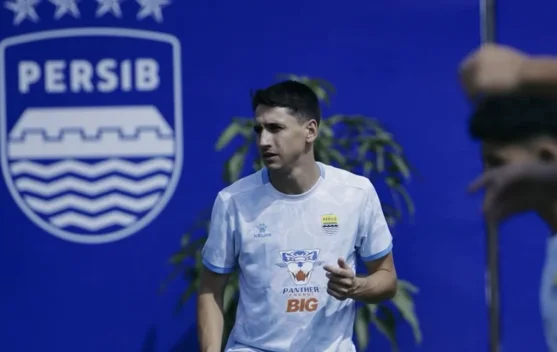 Mantan Rekan Setim, Luca Menalo Salut kepada Dani Olmo Juara Piala Dunia 2026