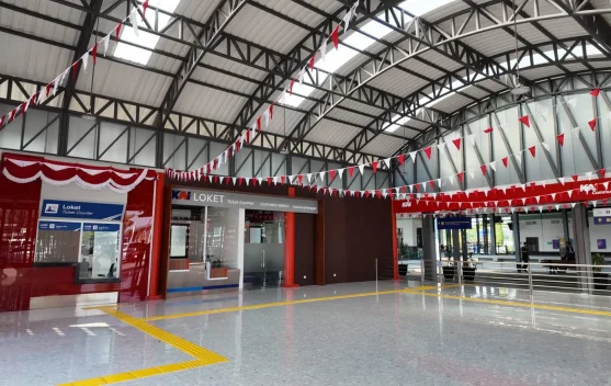 Stasiun Kereta Cikampek, KAI Commuter Operasikan Hall Baru