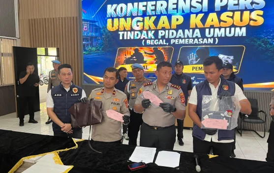 Viral di Media Sosial, Polres Cimahi Amankan Terduga Penjambret dalam ...