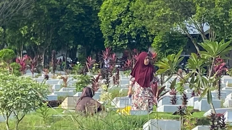 Tradisi Ziarah Menguat Jelang Ramadan di Banjarbaru