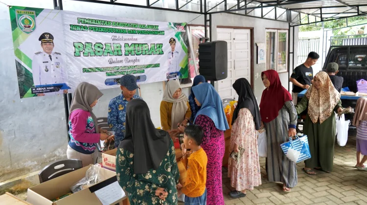 Pasar Murah Bantu Masyarakat Lampihong Dapatkan Sembako Terjangkau