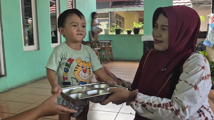 Distribusi MBG 3B di Banua Anyar Tetap Berjalan Selama Ramadan