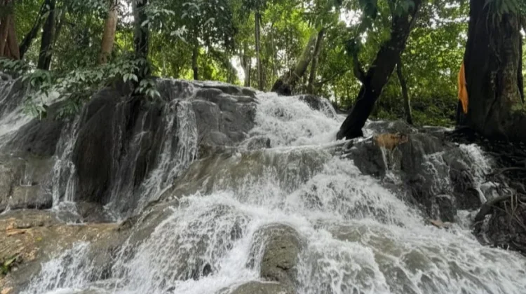 Air Terjun Tayak, Permata Alam di Lereng Pegunungan Meratus Kabupaten Balangan