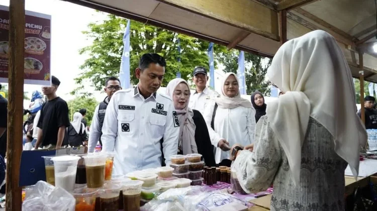 "Bakunjang" ke Pasar Wadai, Wali Kota Banjarmasin Ingin UMKM Tumbuh