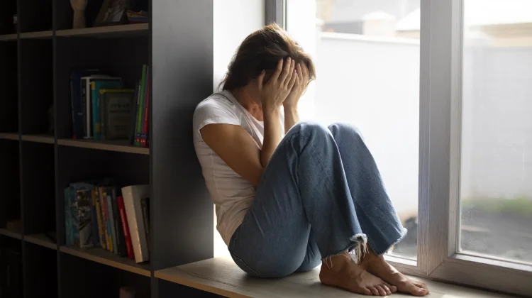 Fenomena “Self-Harm” Jadi Alarm Kesehatan Mental