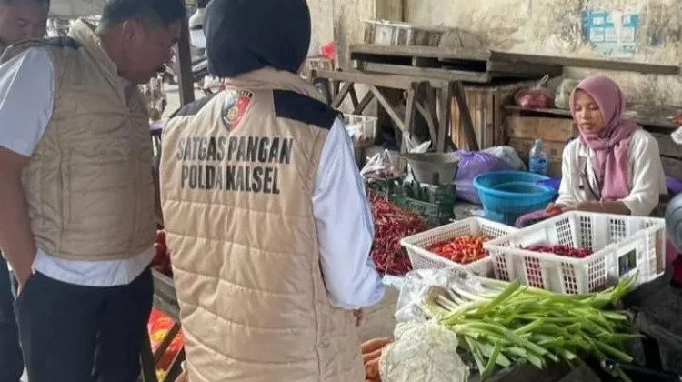 Satgas Pangan Polda Kalsel Pantau Pasar Antasari Banjarmasin