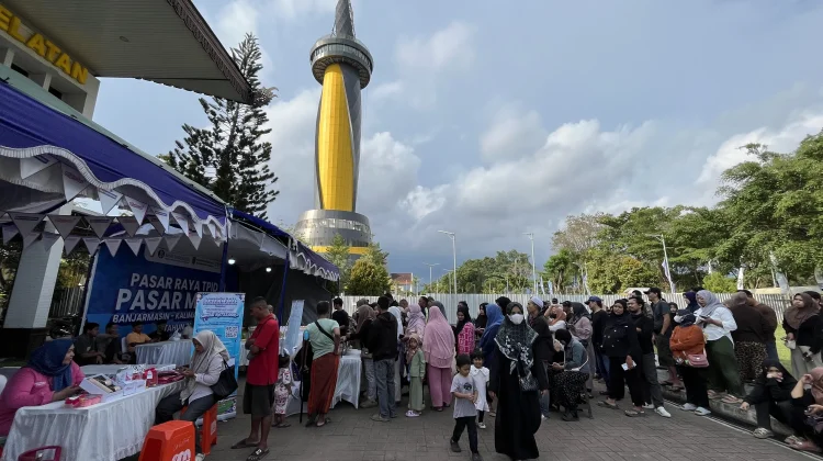 Pasar Murah di Kawasan Siring Dipadati Pengunjung