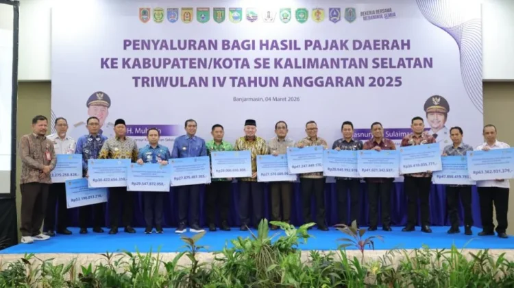 Gubernur Muhidin Pimpin Rapat Tertutup Pemegang Saham Bank Kalsel