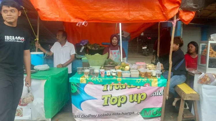 Penjualan Takjil Meningkat di Pekan Ketiga Ramadan