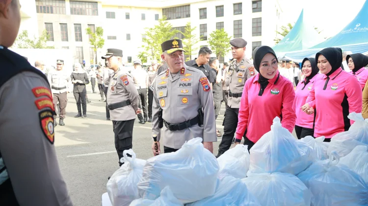 Jelang Lebaran Polda Kalsel Gelar Pasar Murah