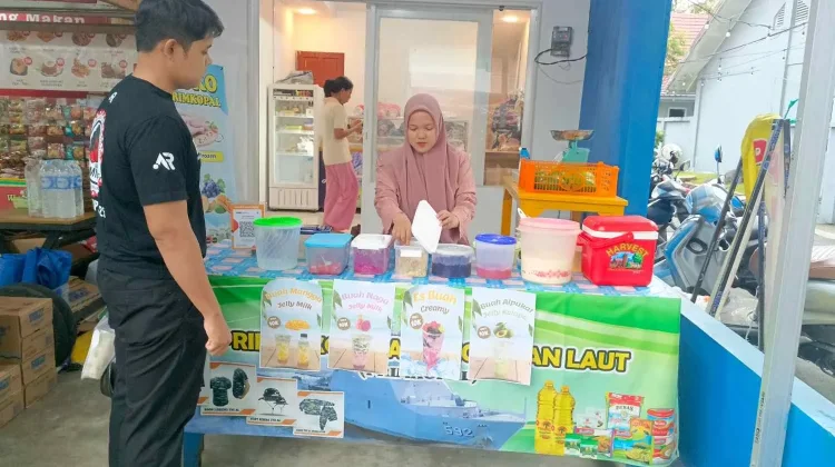 Es Buah Minuman Segar Favorit untuk Berbuka