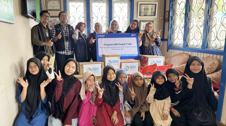 BRI RO 14 Banjarmasin Tutup Program Ramadan Berbagi di Panti Asuhan Aisyah