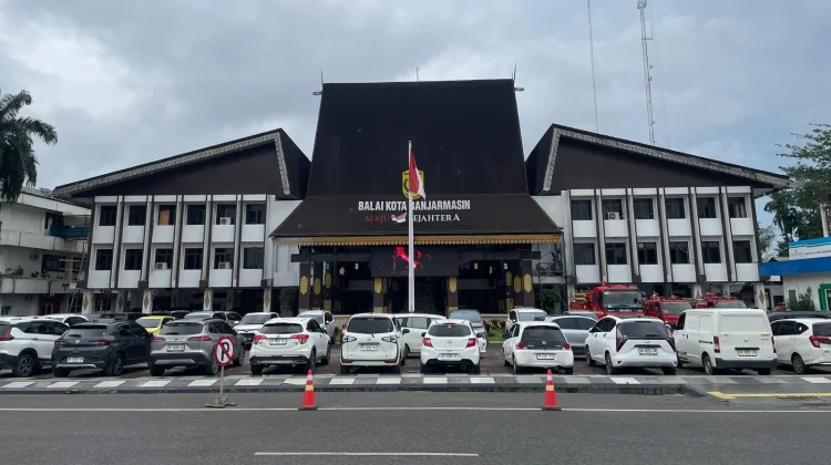 Balai Kota Dibuka untuk Salat Ied, Pemko Banjarmasin Siapkan Door Prize Umrah!