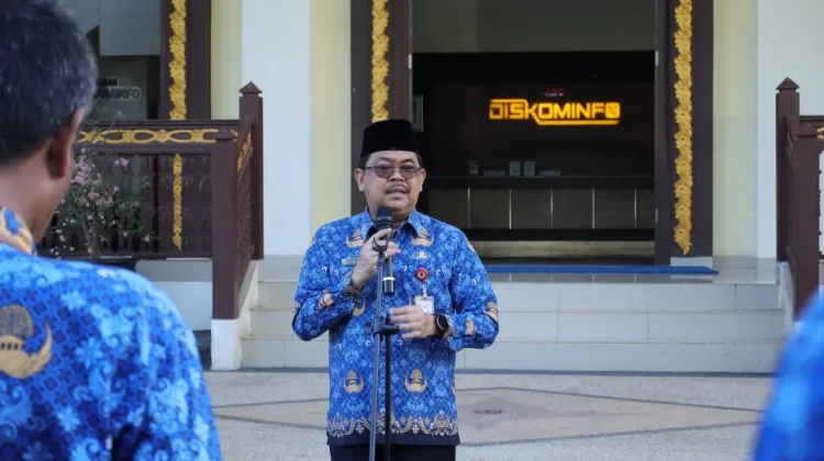Diskominfo Kalsel  Siaga saat Libur Lebaran