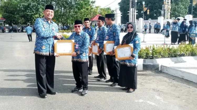 Kecamatan Tatah Makmur Raih Penghargaan Terbaik V