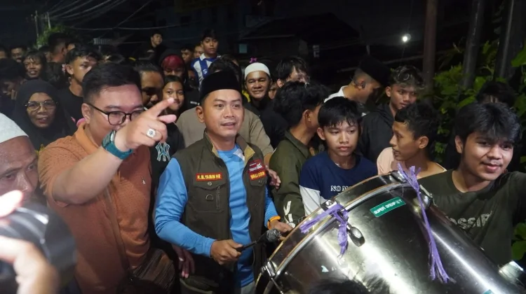 Bagarakan Sahur Bareng Warga, Wali Kota Banjarmasin Ajak Kompak Kelola Sampah