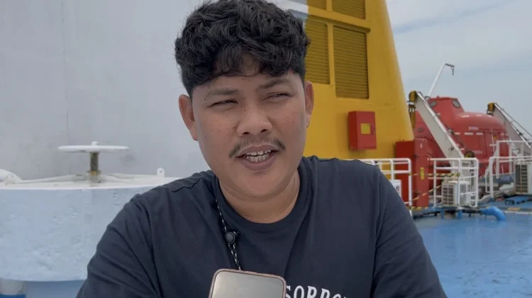 Kisah Hendra, Tempuh Jalur Laut Demi Bertemu Keluarga di Kampung